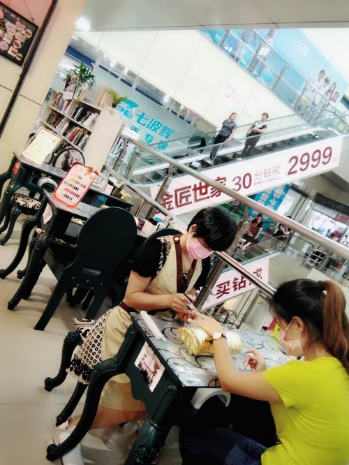 纖指圓夢(mèng)想！保定東方技工學(xué)校創(chuàng)業(yè)者——李丹！  