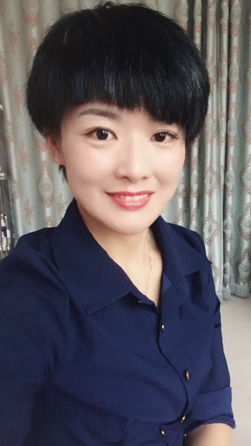 纖指圓夢(mèng)想！保定東方技工學(xué)校創(chuàng)業(yè)者——李丹！  