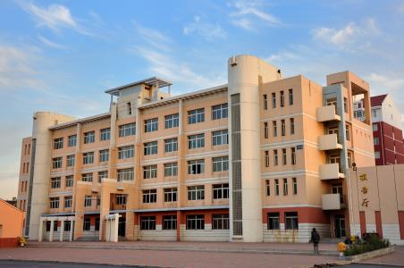 天津市建筑工程學(xué)校有哪些辦學(xué)層次？