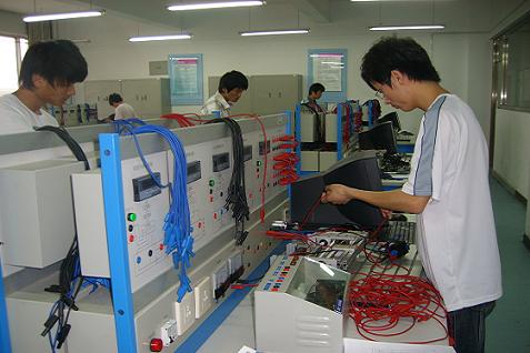 煙臺機(jī)電學(xué)校有哪些？