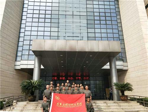 石家莊學(xué)計(jì)算機(jī)選擇石家莊國(guó)防科技學(xué)校怎么樣？