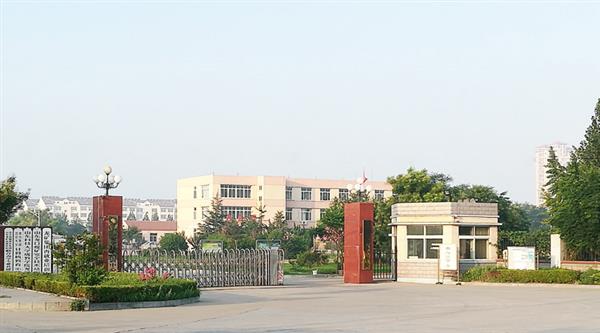 山東龍口礦業(yè)集團(tuán)高級技工學(xué)校怎么樣？學(xué)校都有什么專業(yè)？