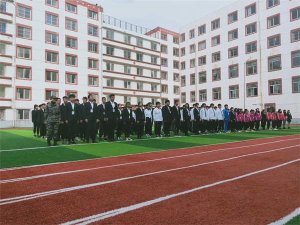 在河北可以去哪所學(xué)習(xí)電商專業(yè)？   
